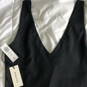 Aritzia Contour V Neck Bodysuit